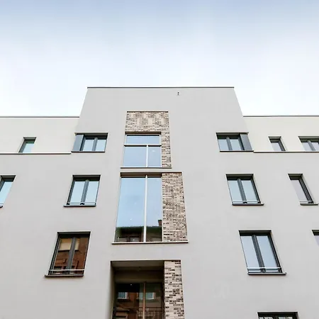 Stopp Apartment